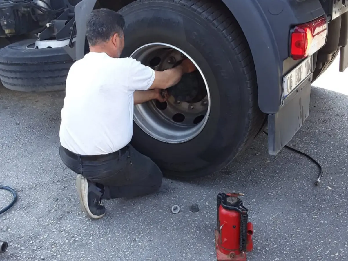 Şişli Oto Lastikçi